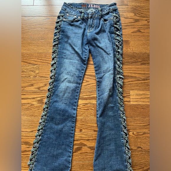 Beverly Hills low rise bootcut/flare cut out jeans with gems💚 - Picture 1 of 2